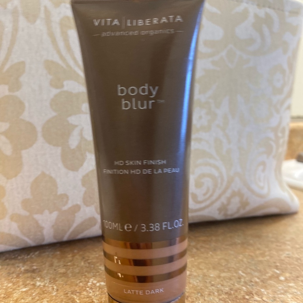 Vita Liverata Body Makeup Tan